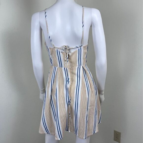 J.O.A She's Like The Wind Women Size S Striped Cutout Skater Mini Dress Resort - Picture 5 of 14